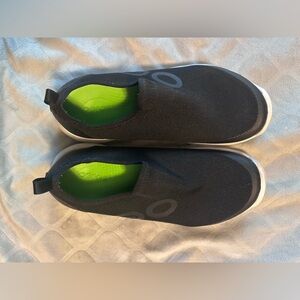 Oofos Women’s OOmg eeZee Slip-on shoes.